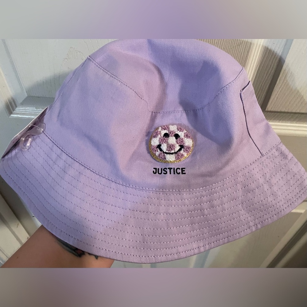 Justice Lavender Bucket Hat Smiley Patch Girls One Size NWT - Picture 3 of 5